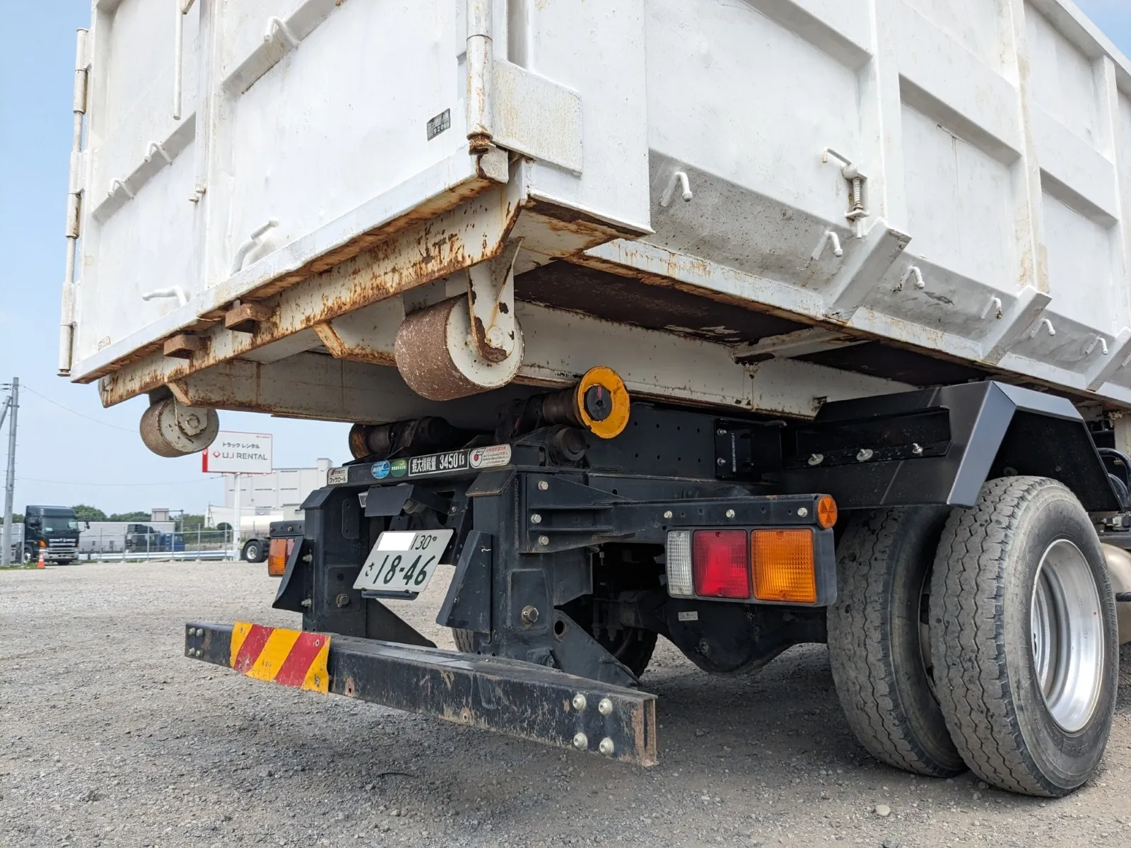 vehicle_image_20260717091638VjBaUtuLk7.webp