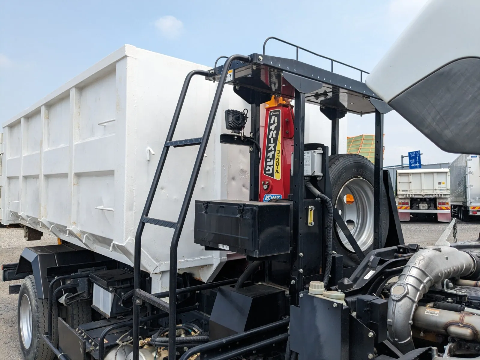 vehicle_image_2026071709165374Lg6Dkz51.webp