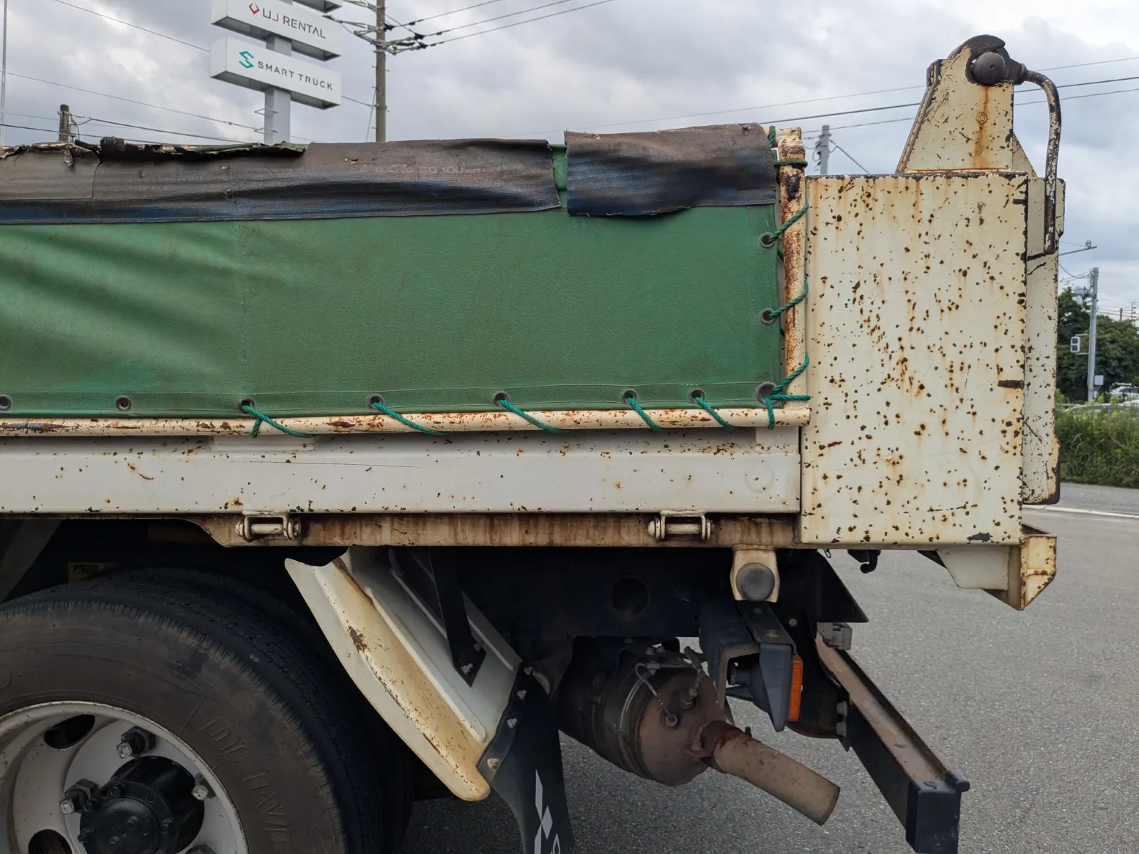 vehicle_image_20260708132820QIORuDJmnW.webp