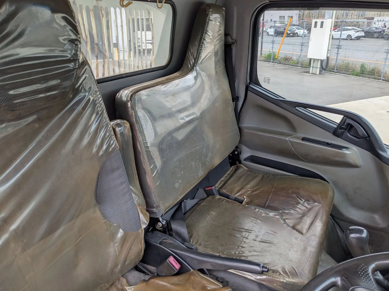 vehicle_image_202607081328233Ed0PWXe8B.webp