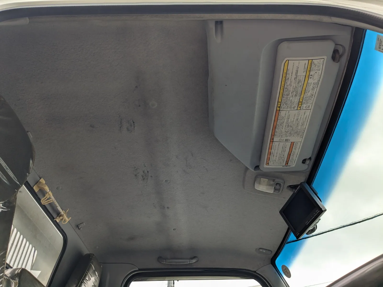 vehicle_image_20260708132823OQVqxrYvAw.webp