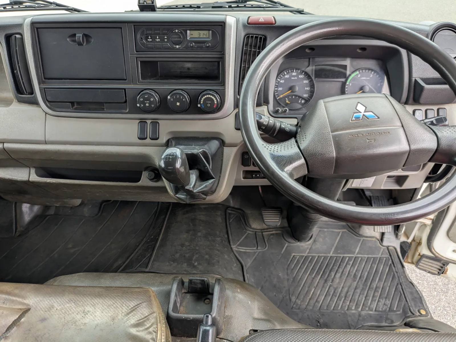 vehicle_image_20260708132824sZTSHZ3YqY.webp