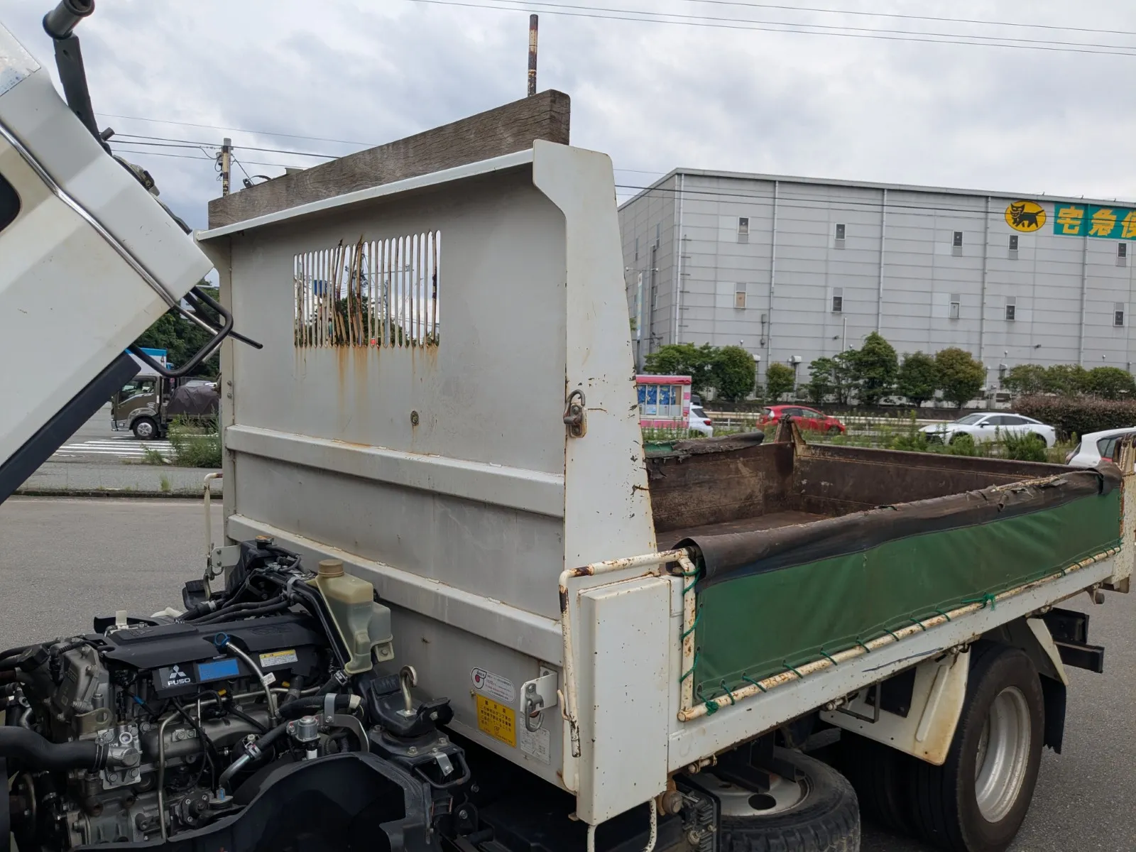 vehicle_image_20260708132826Yu8xWLxV8Z.webp