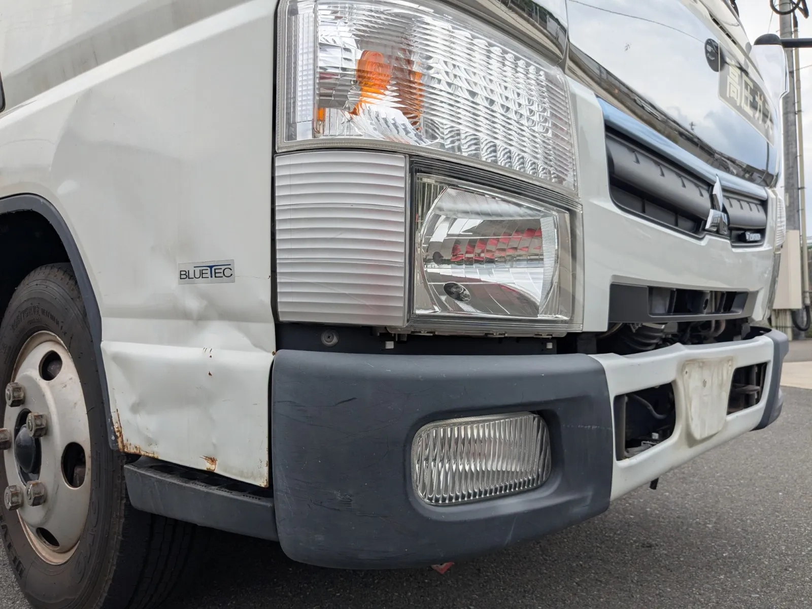 vehicle_image_20260708132826bn7Qr8phlr.webp