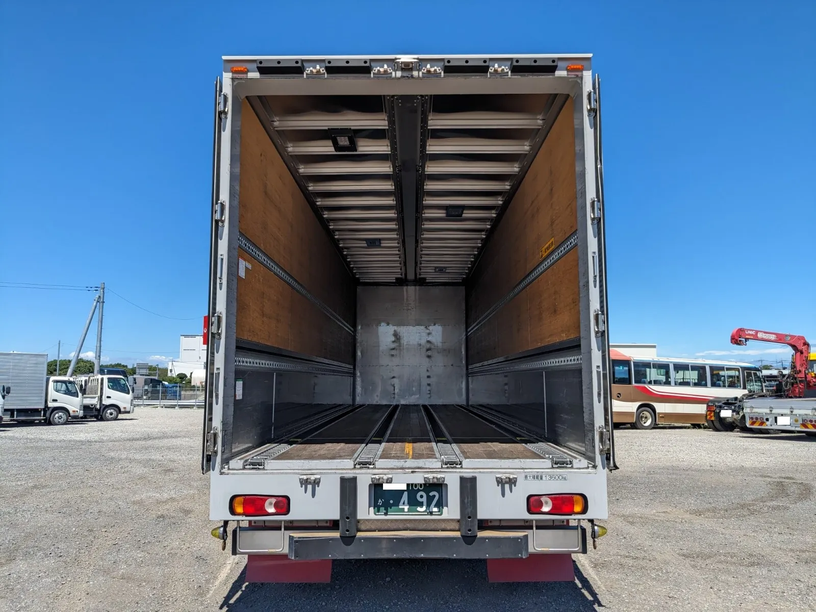 vehicle_image_20260730155446CJmP677OmW.webp