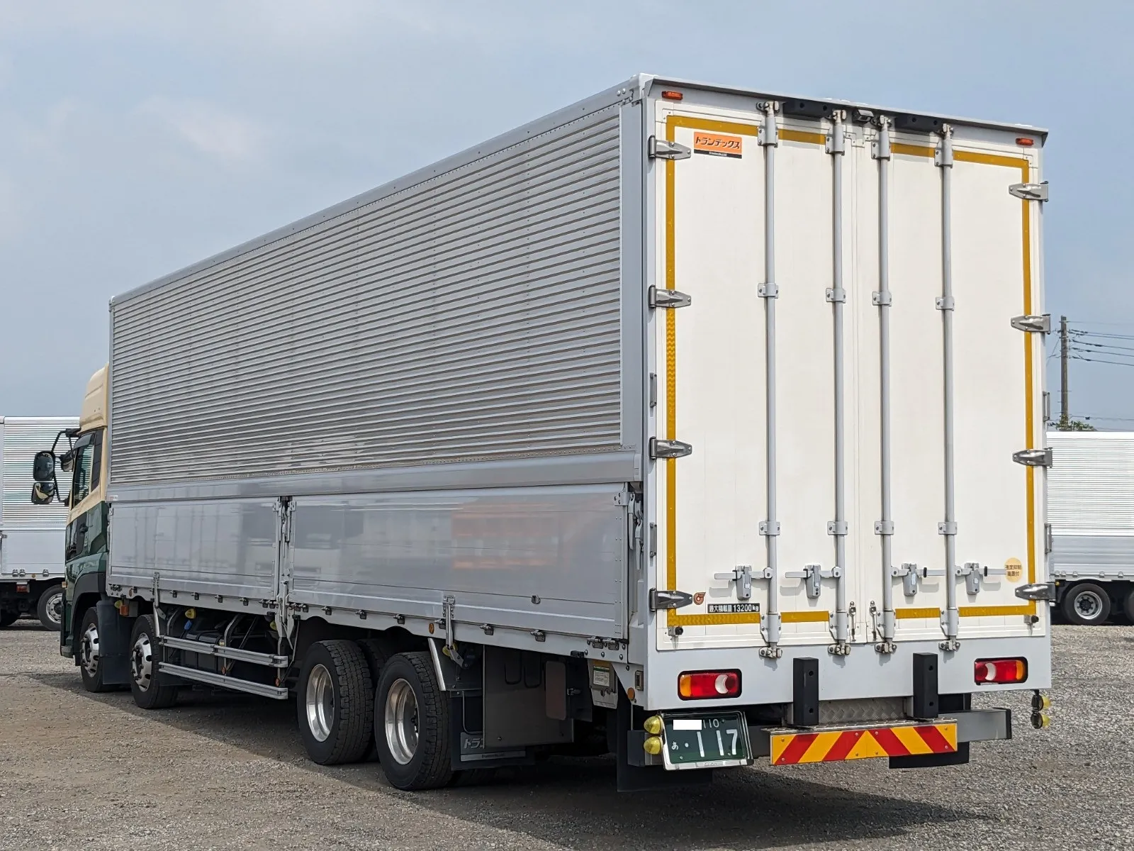vehicle_image_20260730160944B2Qkm7OKjH.webp