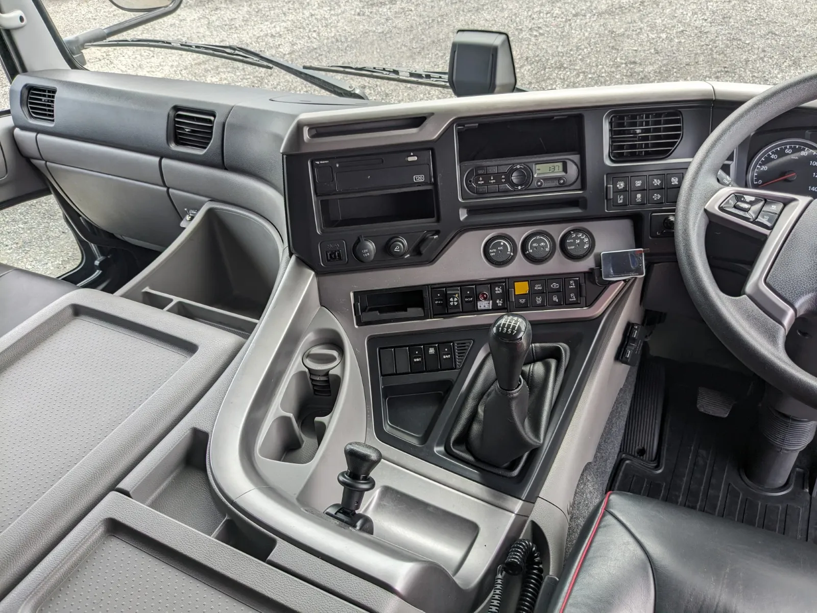 vehicle_image_20260730161000wyyaO7SUPE.webp