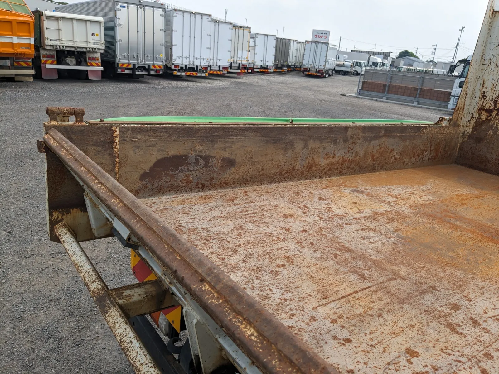 vehicle_image_20260723113537VcJi7sFF1G.webp
