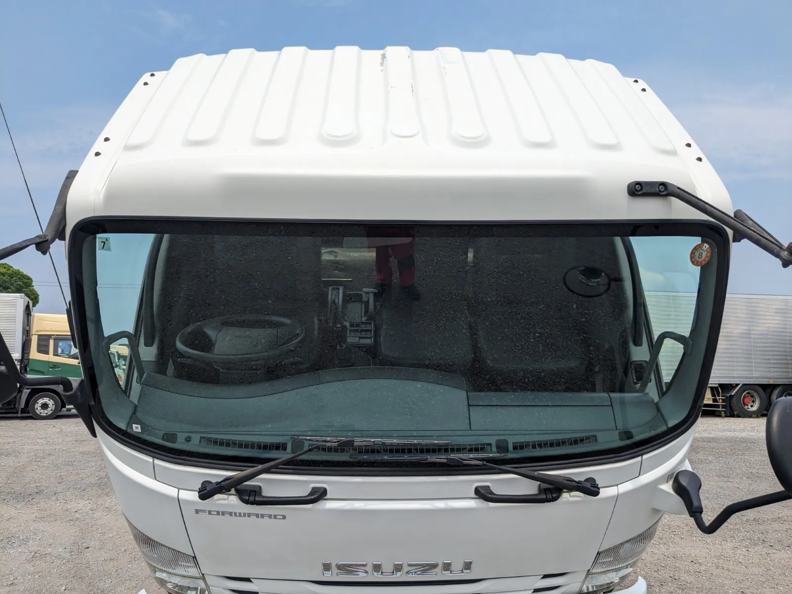 vehicle_image_20260723113547kiV9oHTaSr.webp