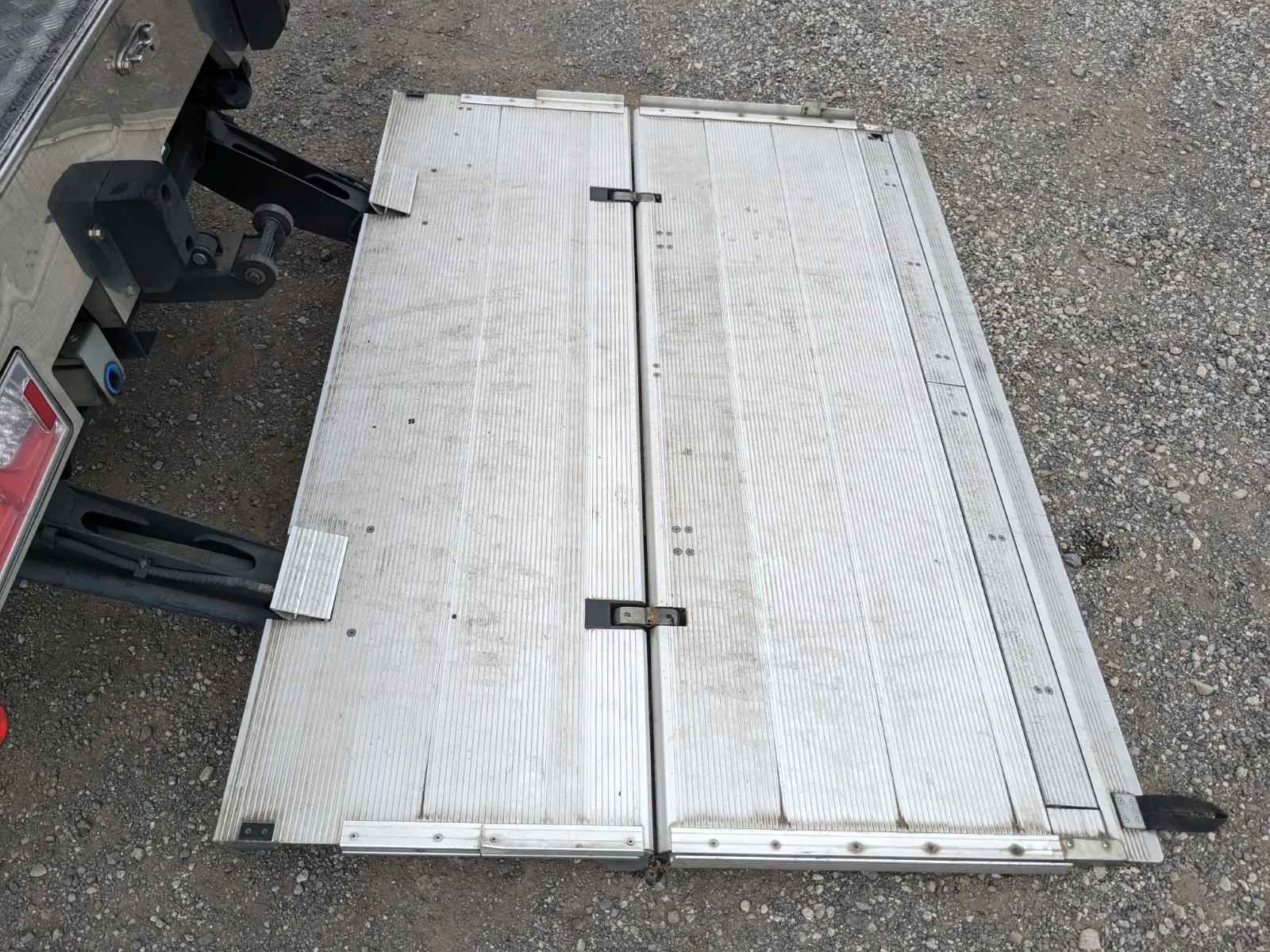 vehicle_image_20260716090048SH6NWoenkM.webp