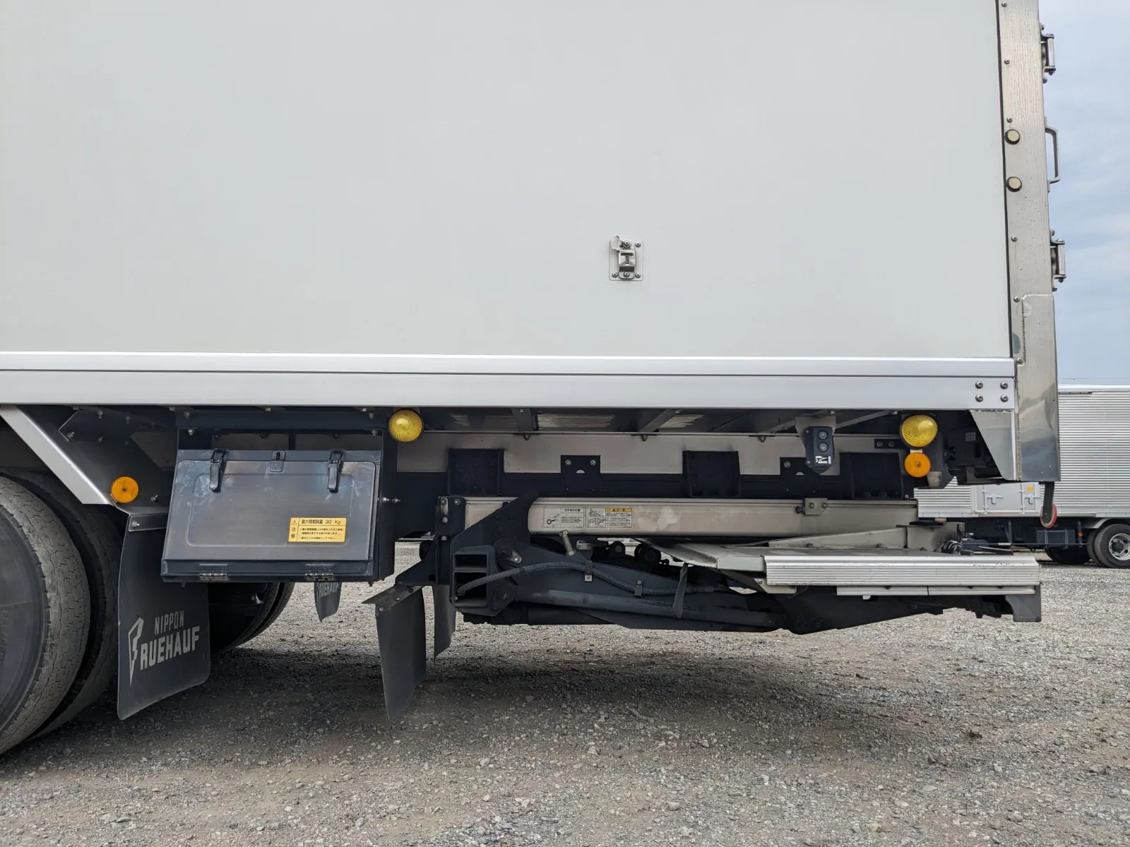 vehicle_image_20260716090052Q5211W7hRQ.webp