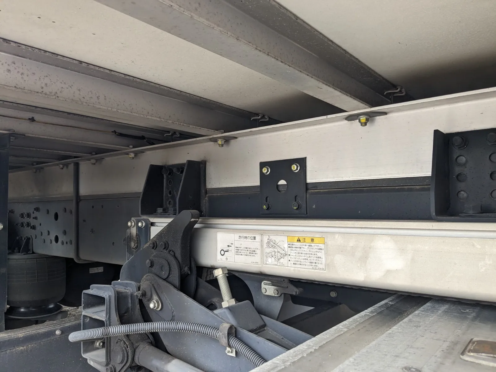 vehicle_image_20260716090052VrqHmg5kDV.webp