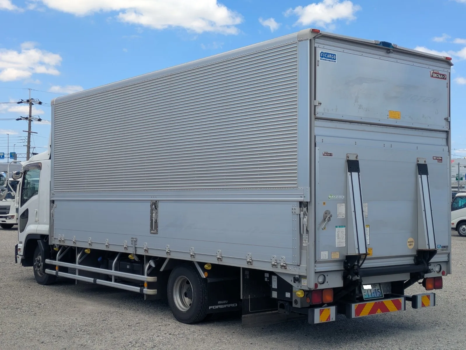 vehicle_image_20260806095040qdL17Klbtp.webp