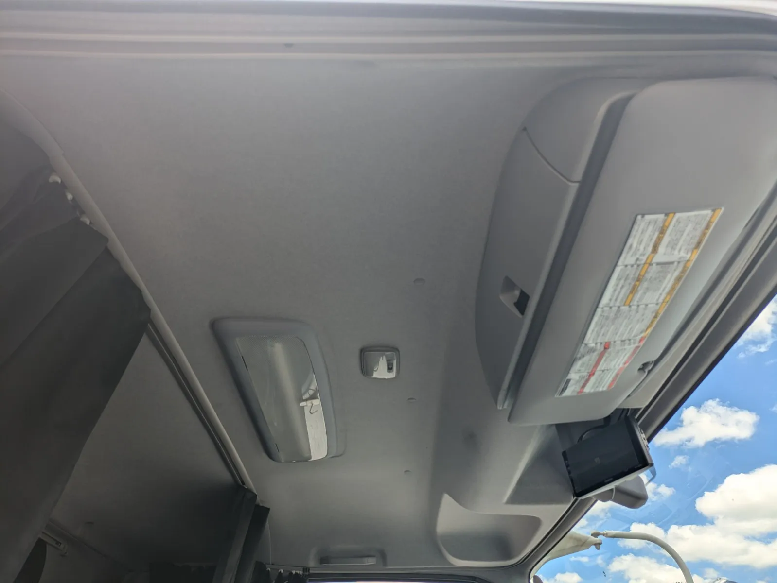 vehicle_image_20260806095052qr36JOW2rl.webp