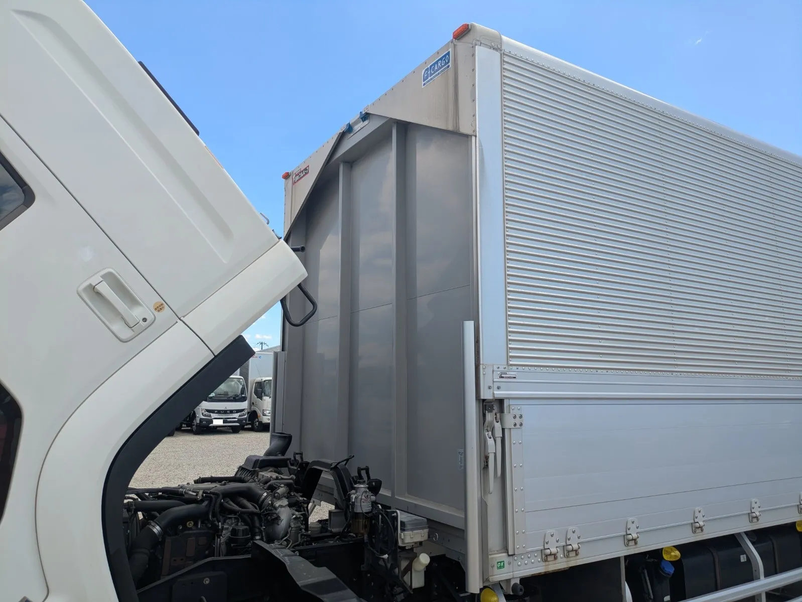 vehicle_image_20260806095055i7cmtXlz96.webp
