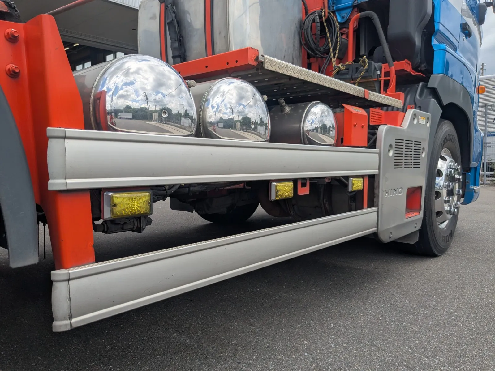 vehicle_image_202607161110483FukHllJWa.webp