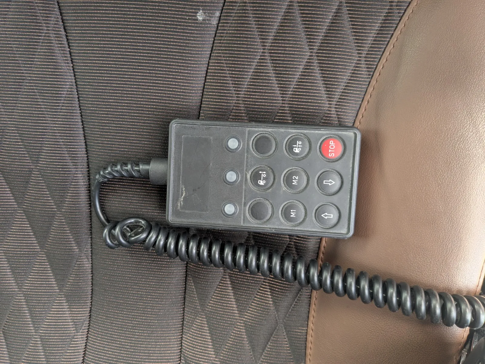 vehicle_image_20260716111050QWHZ1QLXSk.webp