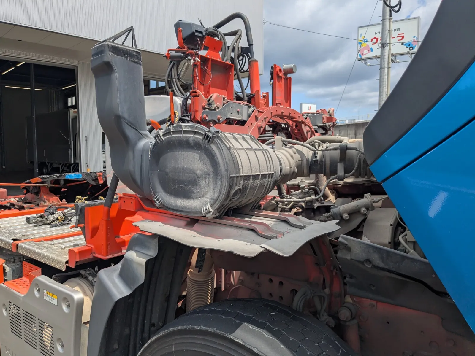 vehicle_image_20260716111052emS9Nmj6vQ.webp