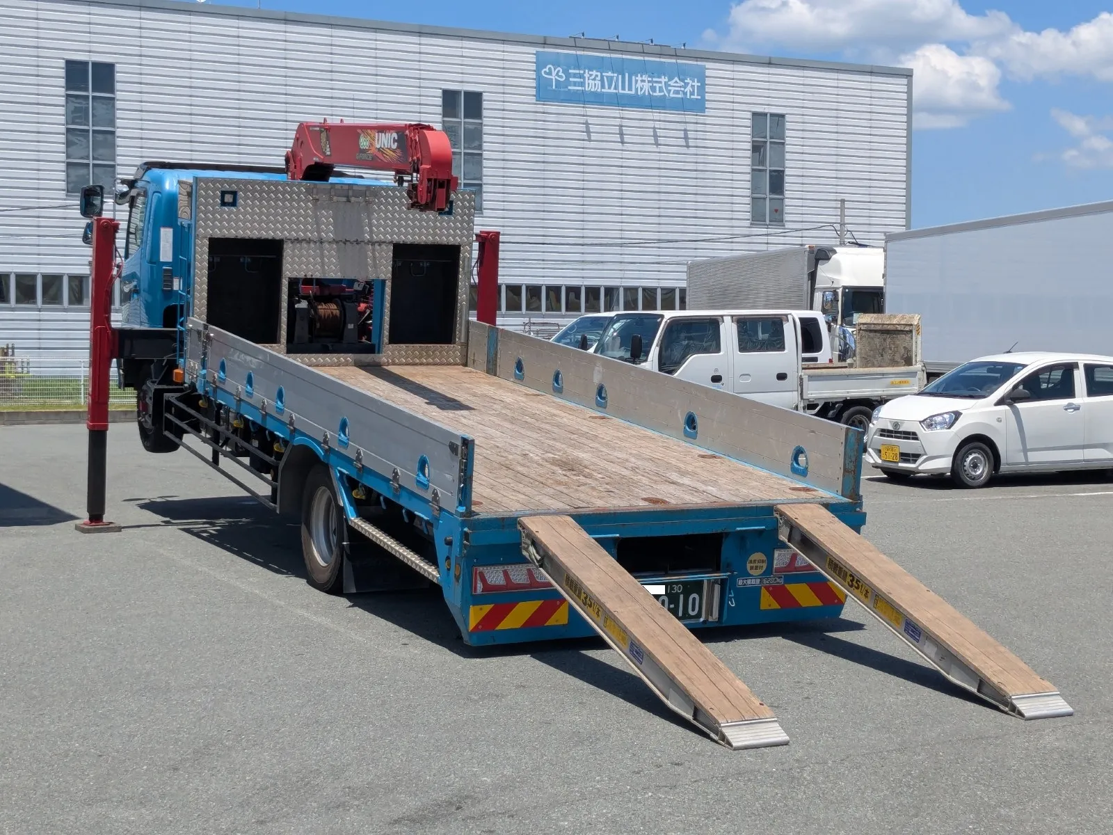 vehicle_image_20260723155300iPkfKY0key.webp