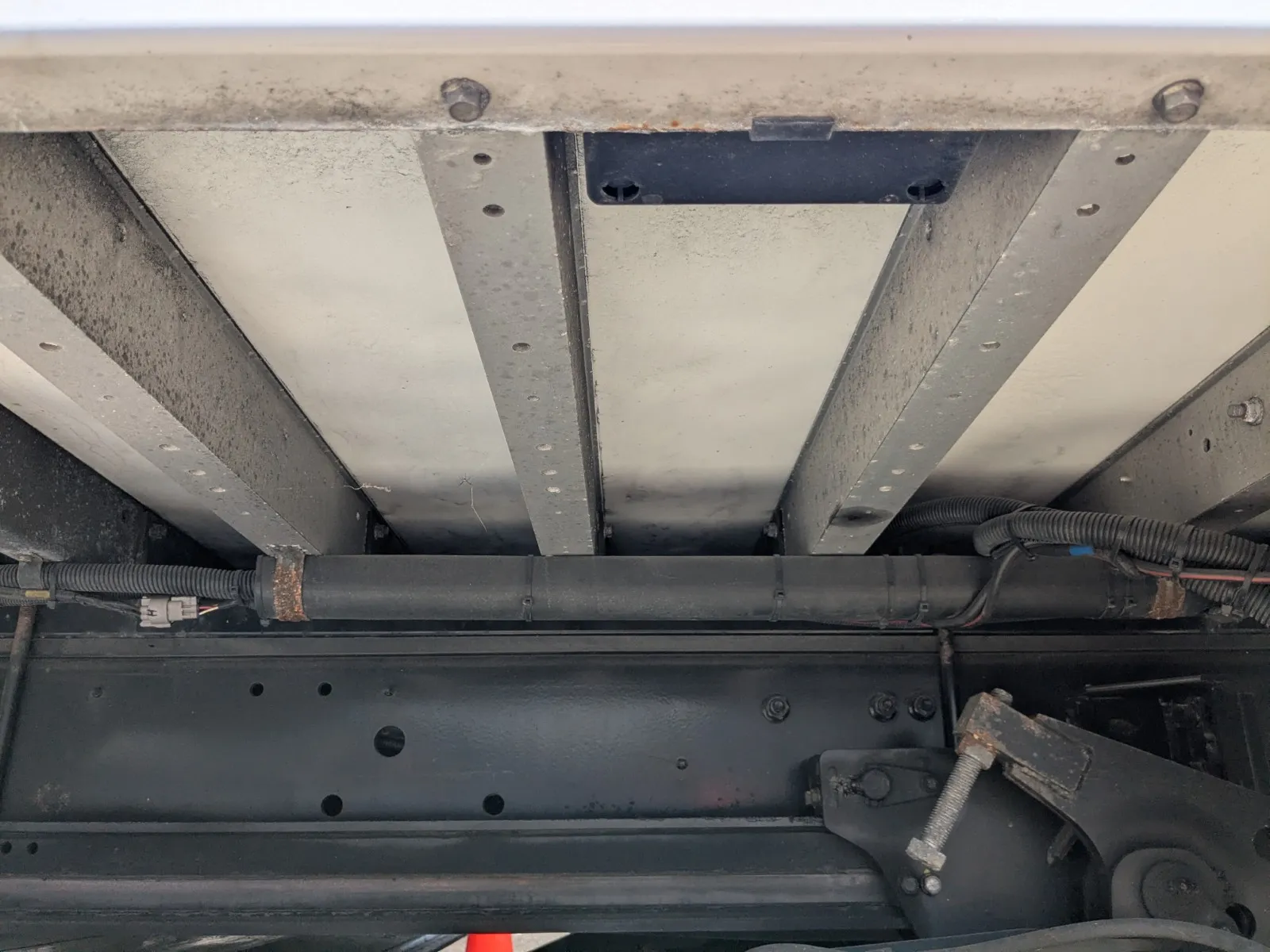 vehicle_image_20260713133701QGxpH2QuVR.webp