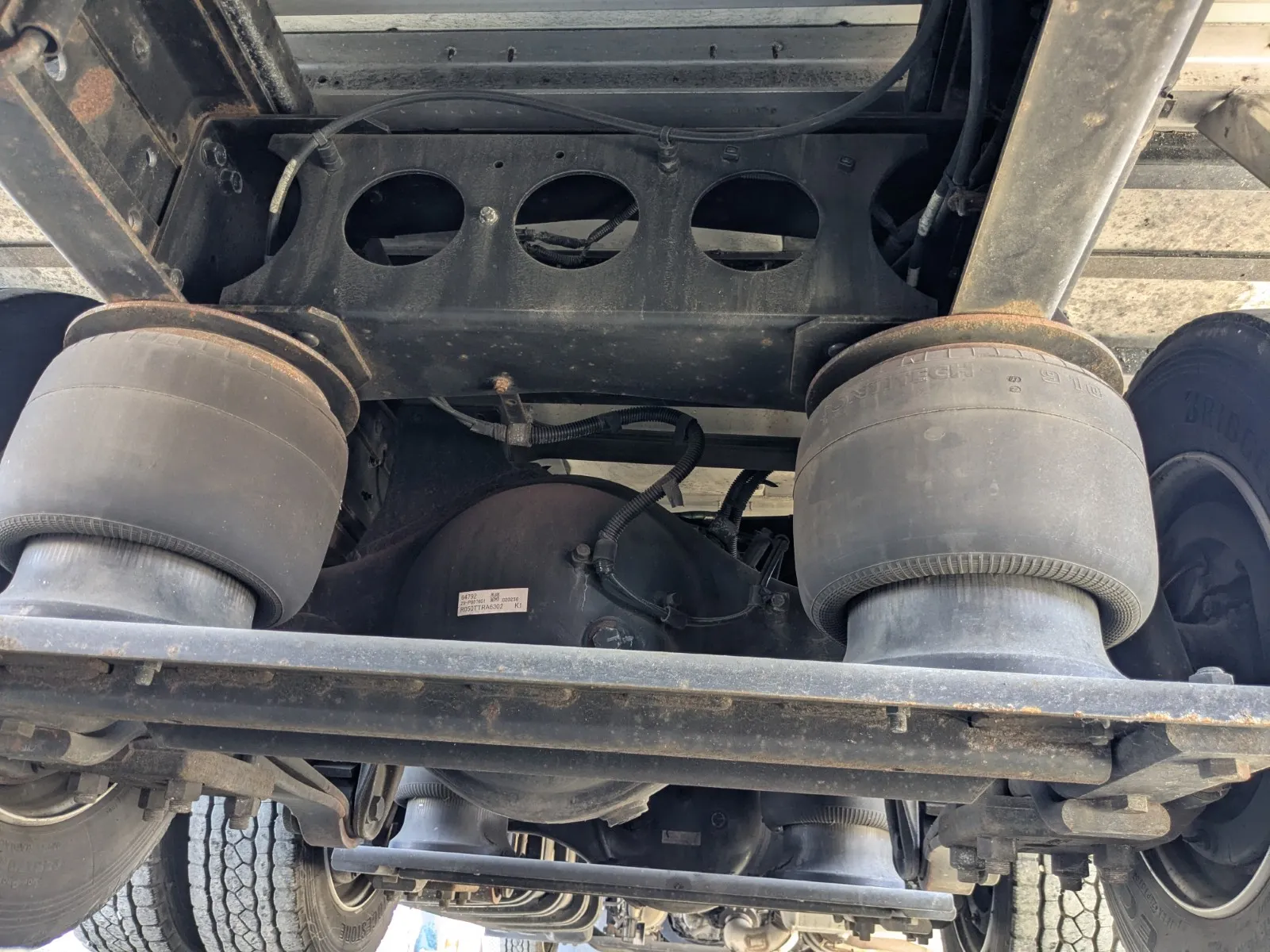 vehicle_image_20260713133702MJTzh4EW7c.webp