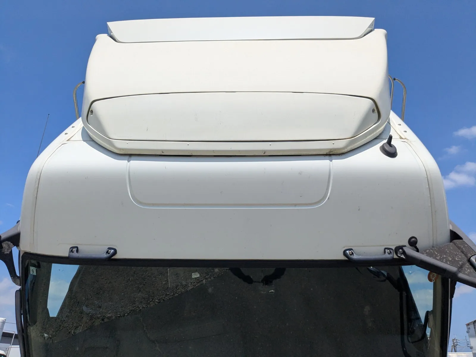 vehicle_image_20260713133705MTpfMsNsuT.webp
