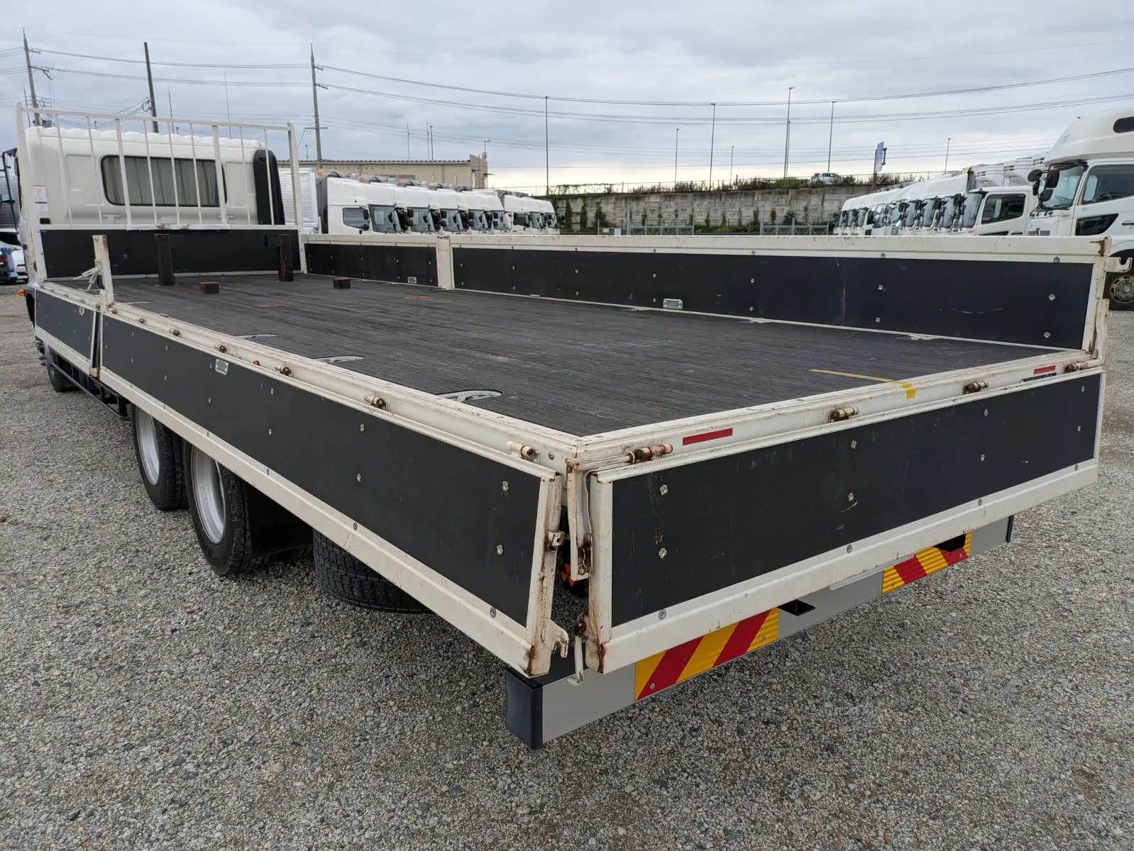 vehicle_image_20260708104845xTwhNGYqLd.webp