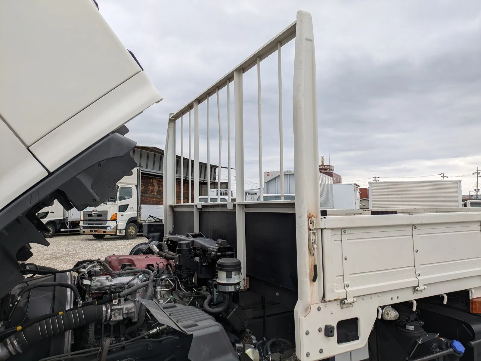 vehicle_image_20260708104852O2GAPZnYfx.webp