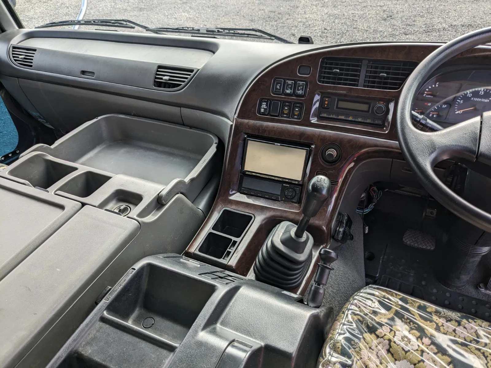 vehicle_image_20260810104838WH07r5rZPE.webp