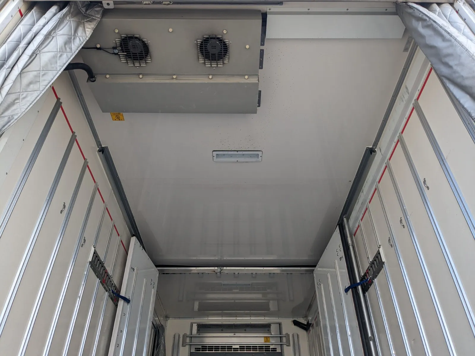 vehicle_image_20260724111913GBZUpyox2Z.webp