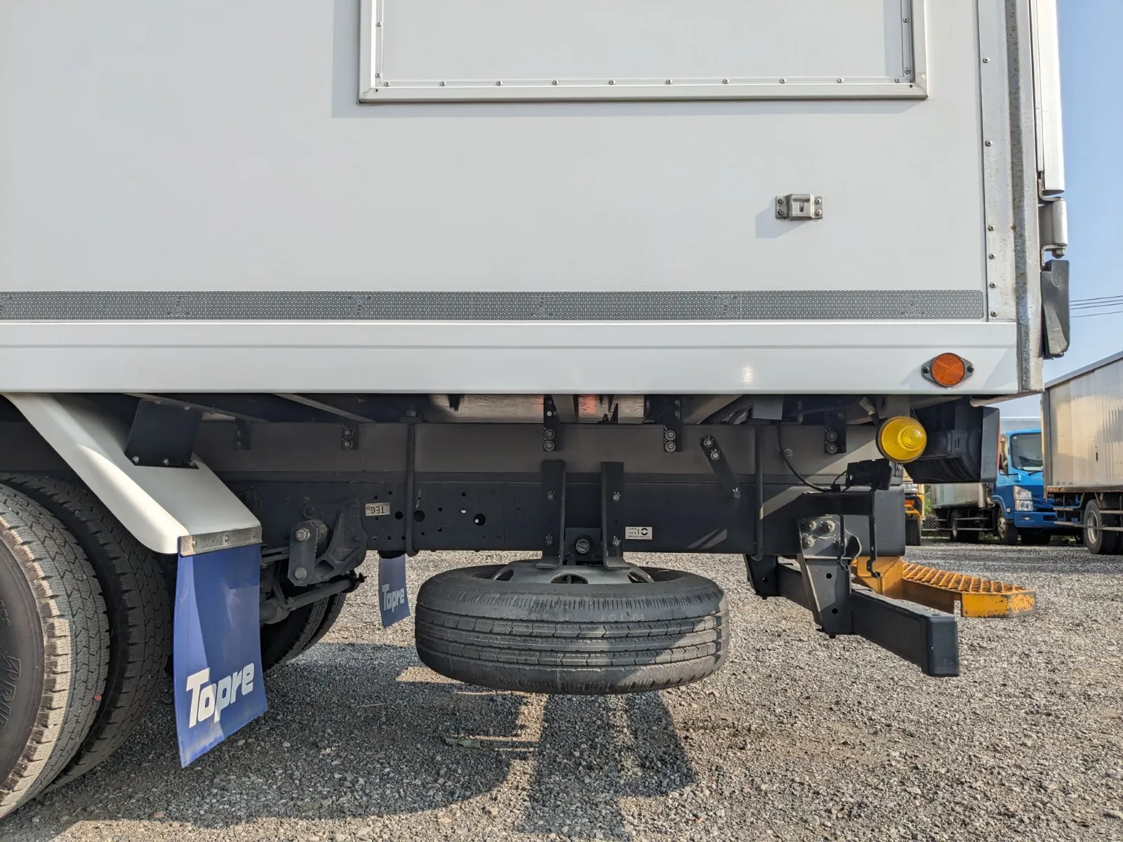 vehicle_image_20260724111916cYbD1WG9aW.webp