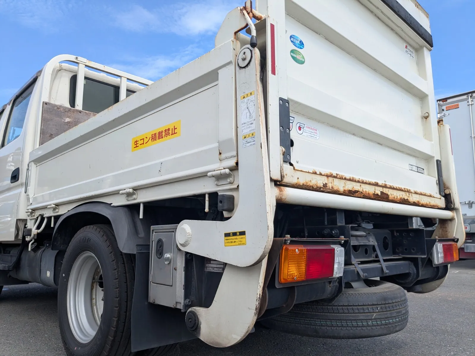 vehicle_image_20260803095808DKPi5yIXrp.webp