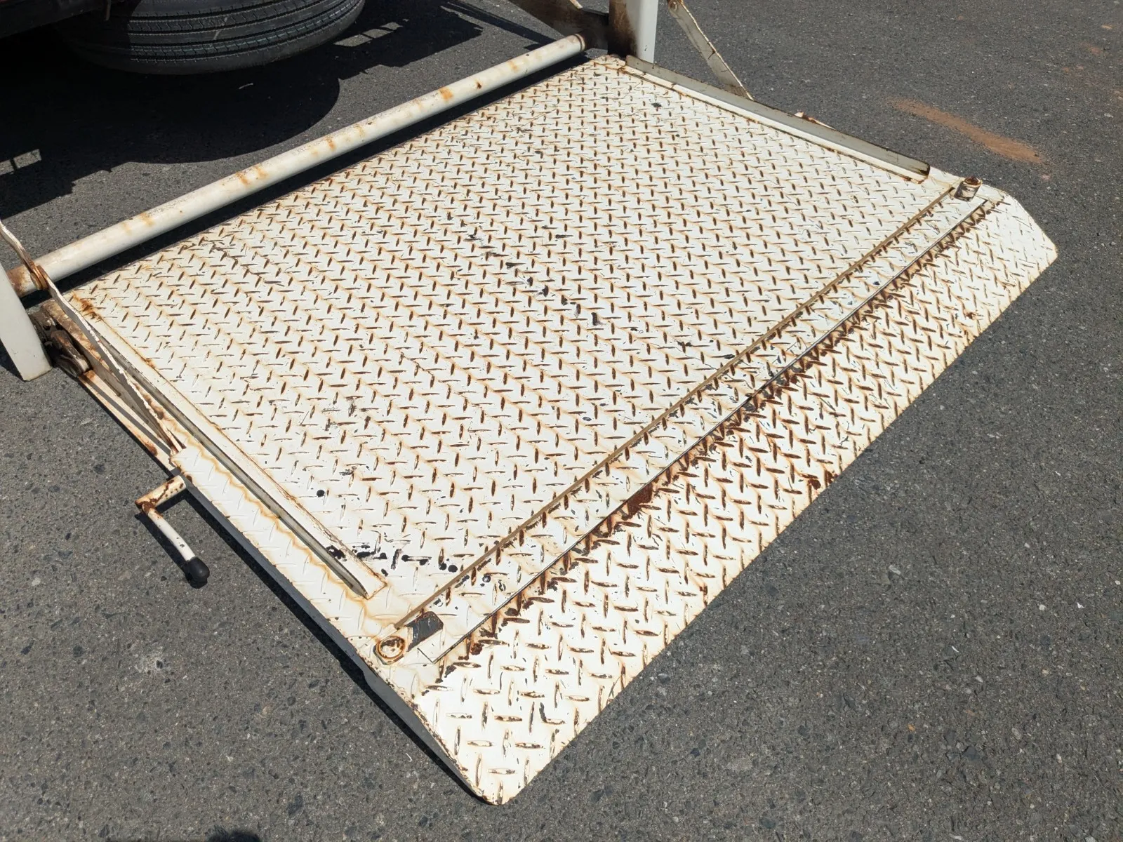 vehicle_image_202608030958142afpf41a6H.webp