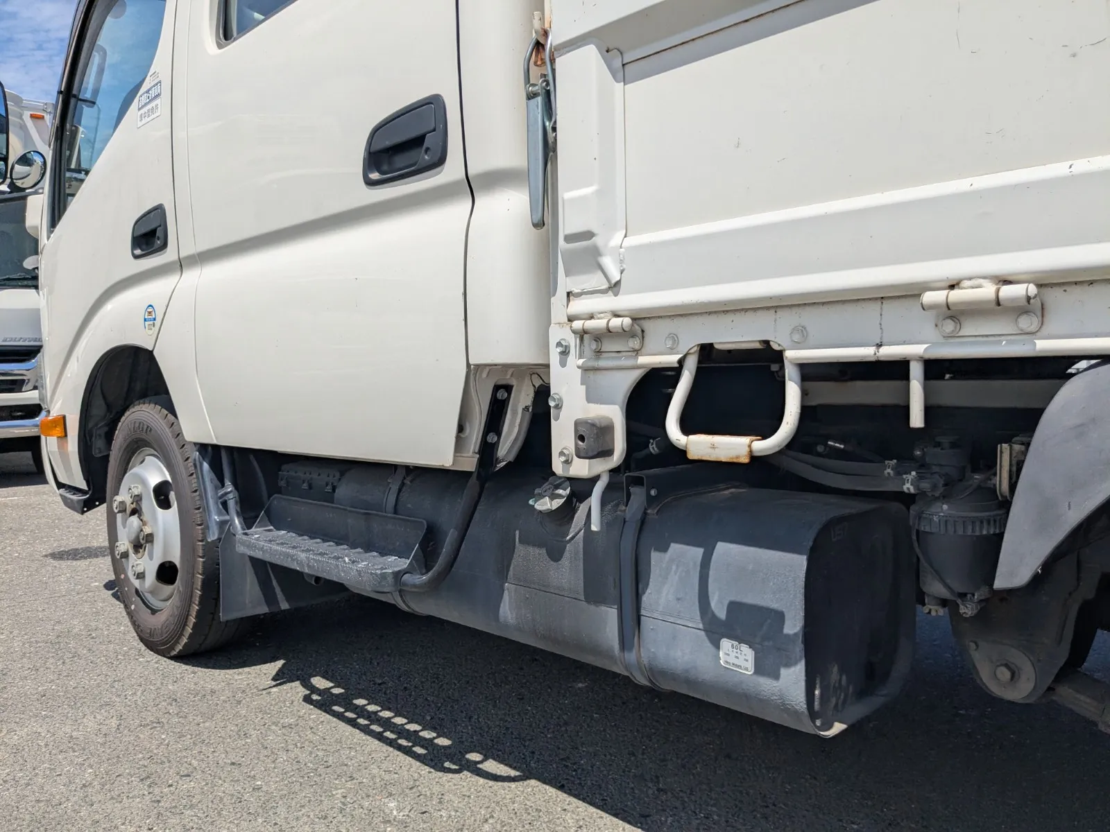 vehicle_image_20260803095816iU3mMzg0V4.webp
