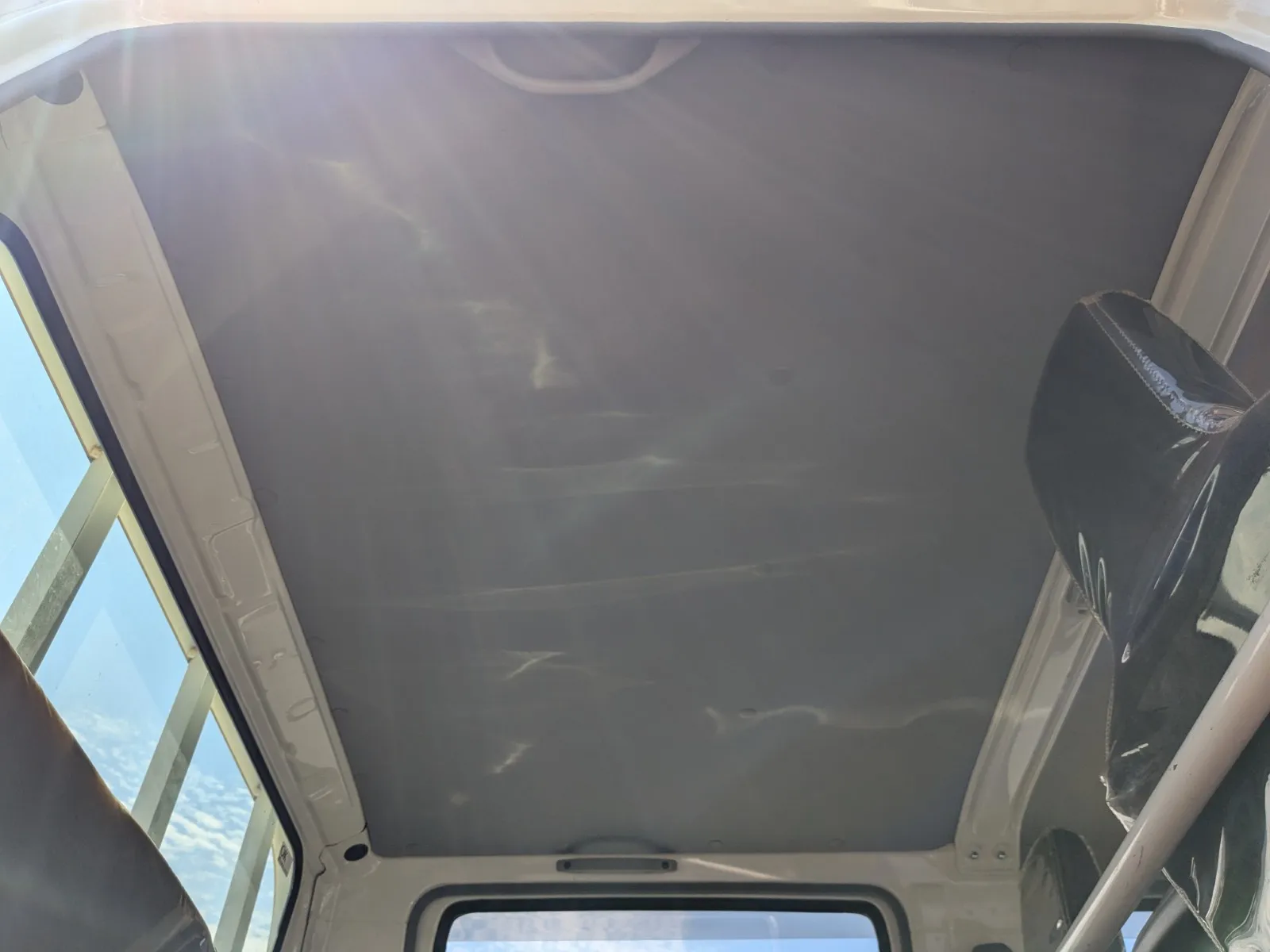 vehicle_image_20260803095823CuHkogK1Iz.webp