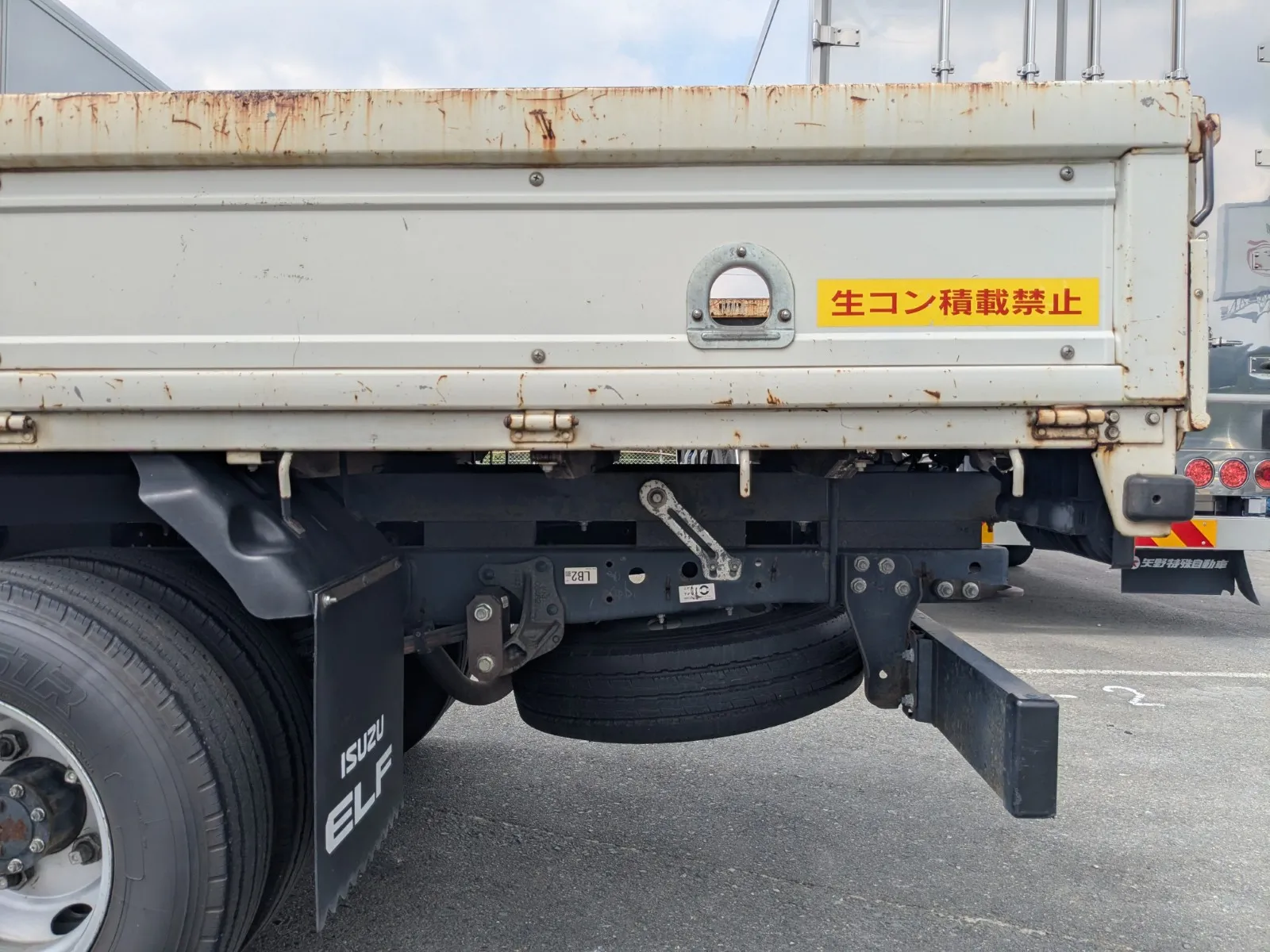 vehicle_image_20260805110614hWc7eCjsRh.webp