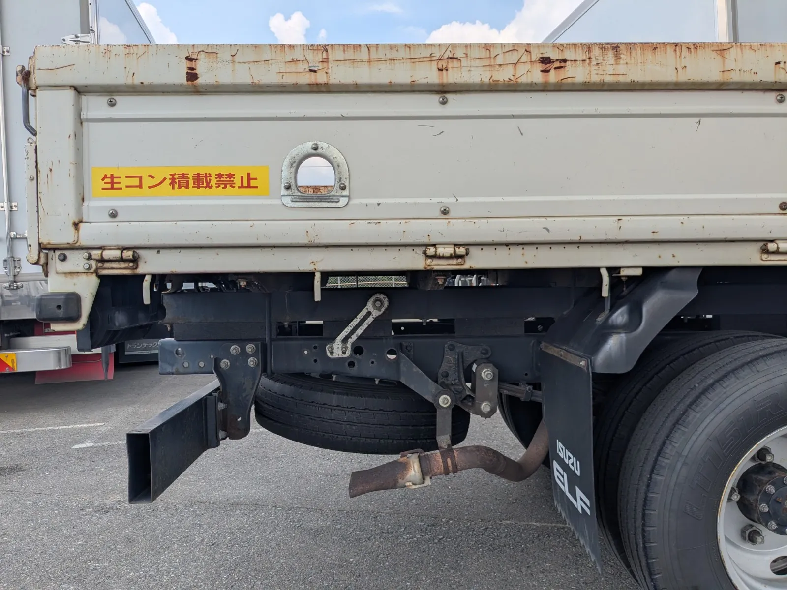 vehicle_image_20260805110619xJIQit7UQp.webp
