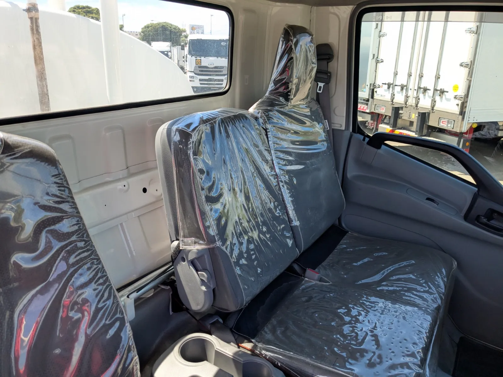 vehicle_image_20260803105938KfIowrhdJ5.webp