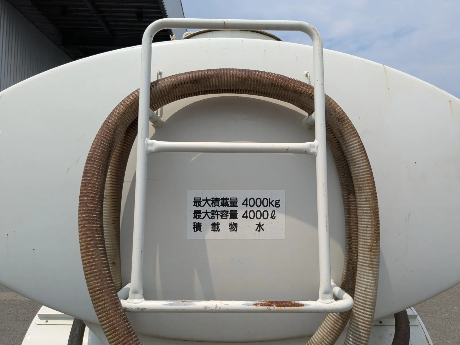 vehicle_image_20260805104158rgEj12fDWR.webp