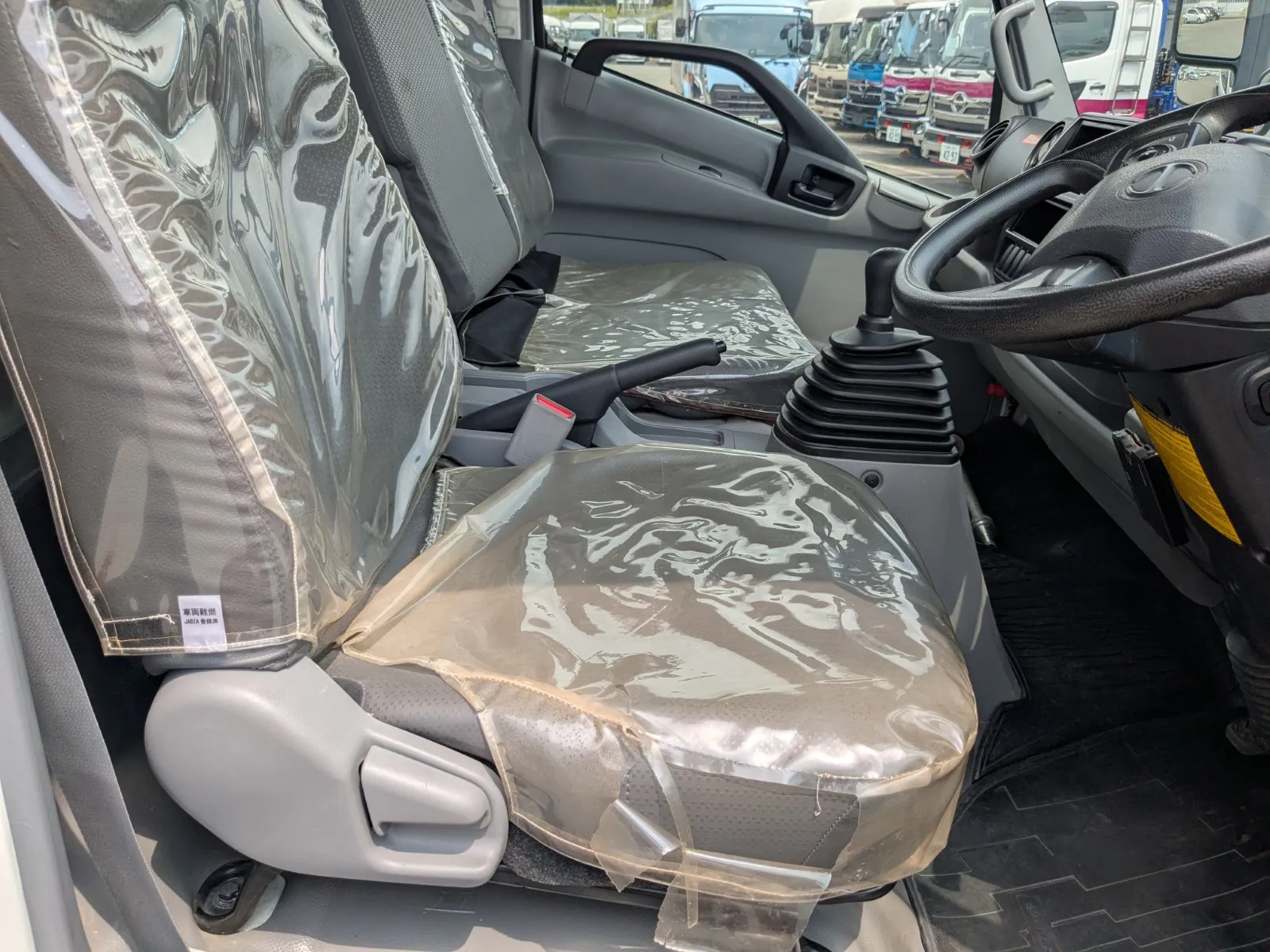 vehicle_image_202608051042076VKul4ZADH.webp