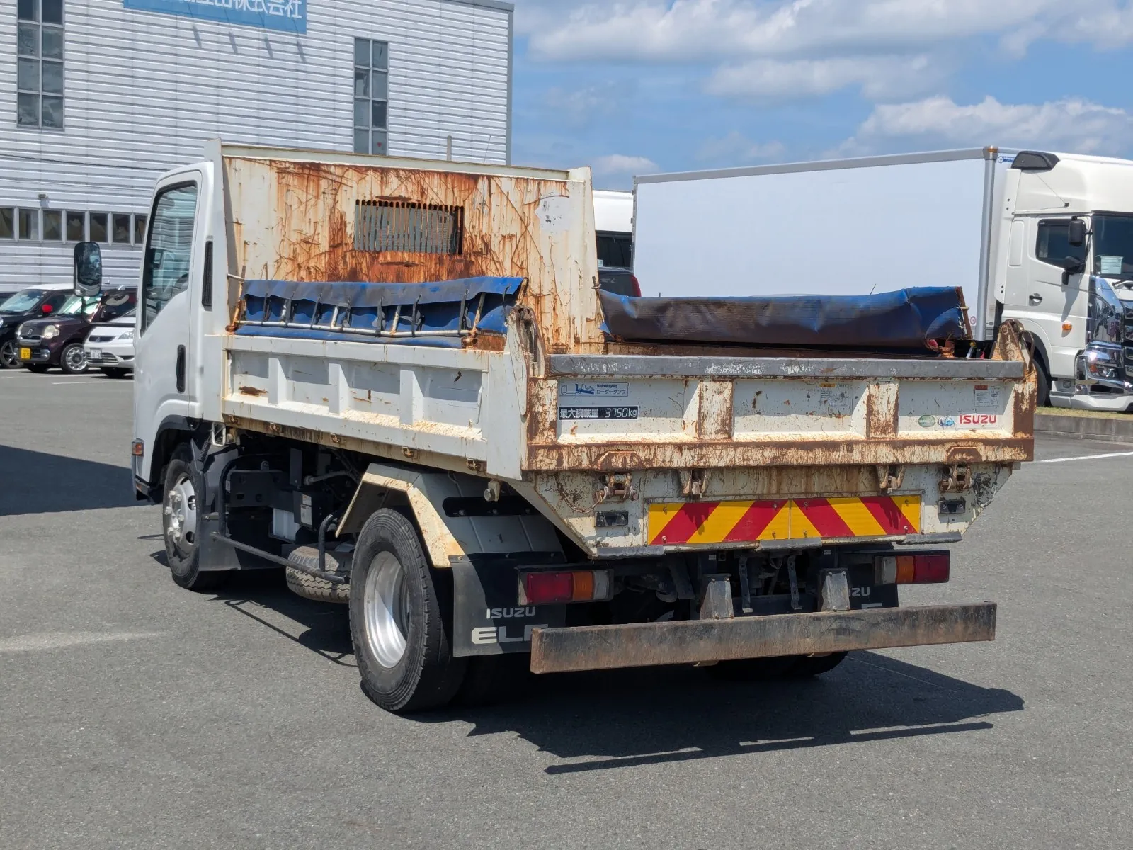 vehicle_image_202607311007491IWfwMjF22.webp