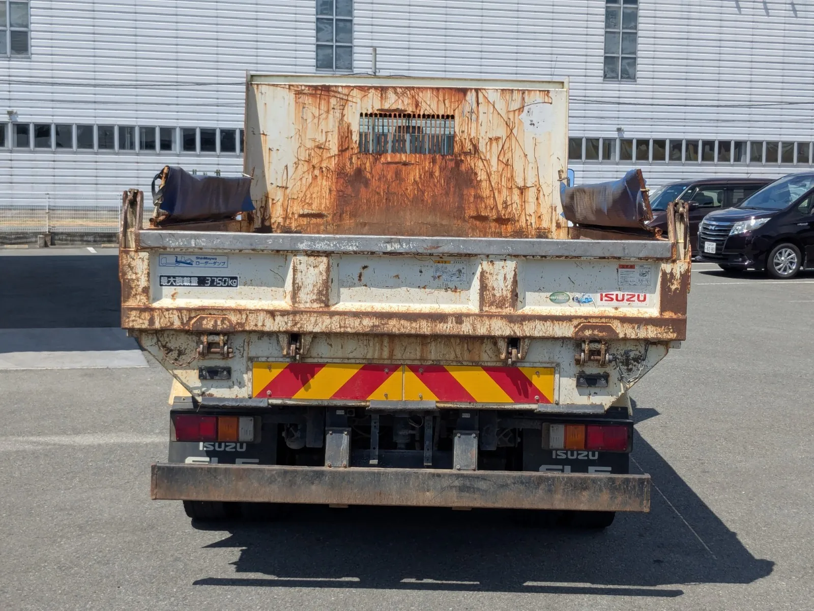 vehicle_image_20260731100750OsogbM9It7.webp