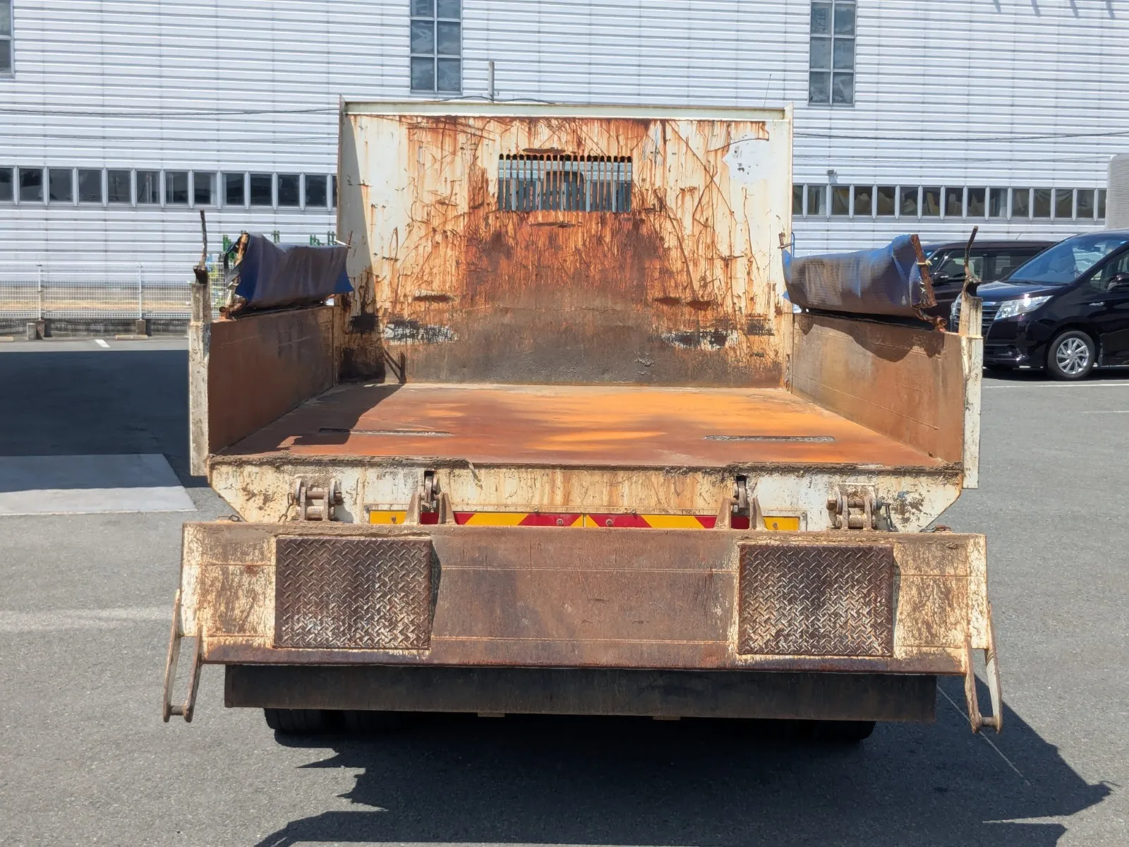 vehicle_image_20260731100751W9fz0f8aDO.webp