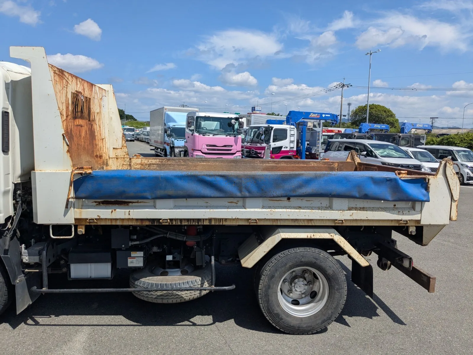 vehicle_image_20260731100754ZSCcpJQqsL.webp