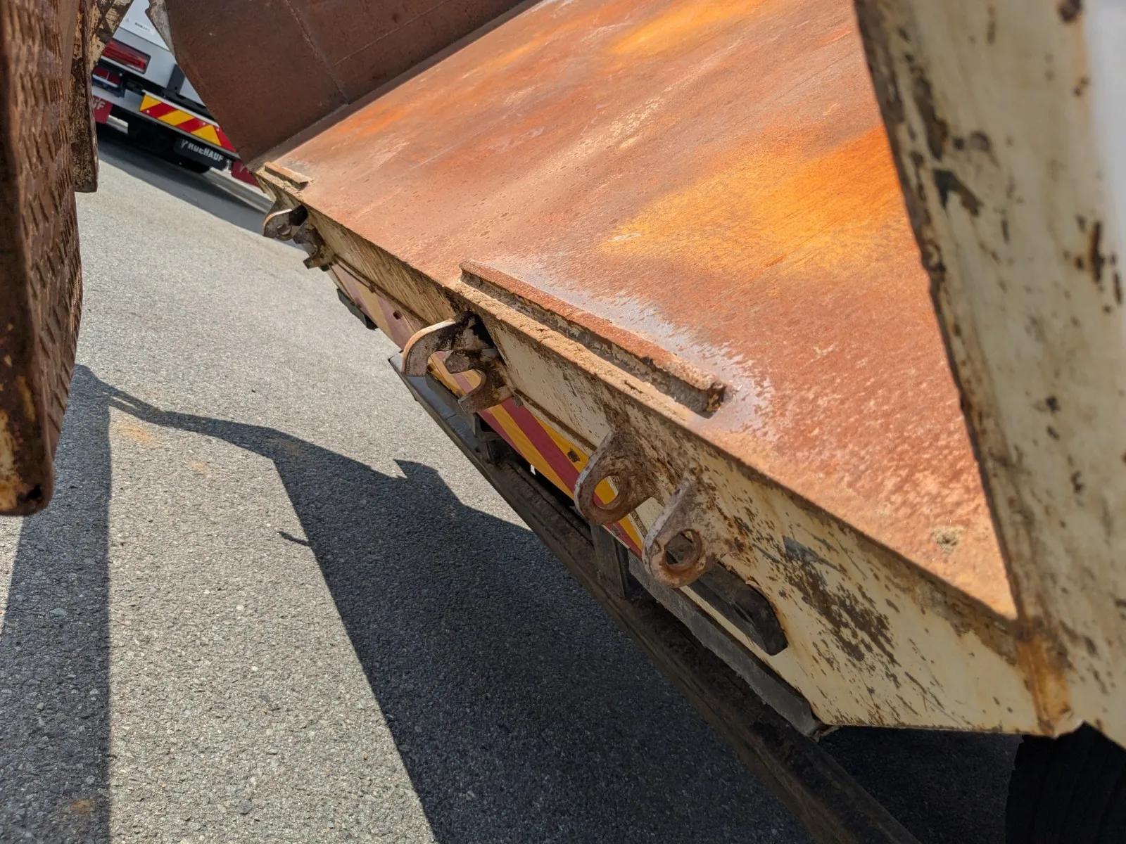 vehicle_image_20260731100758ktdJpnT6kX.webp