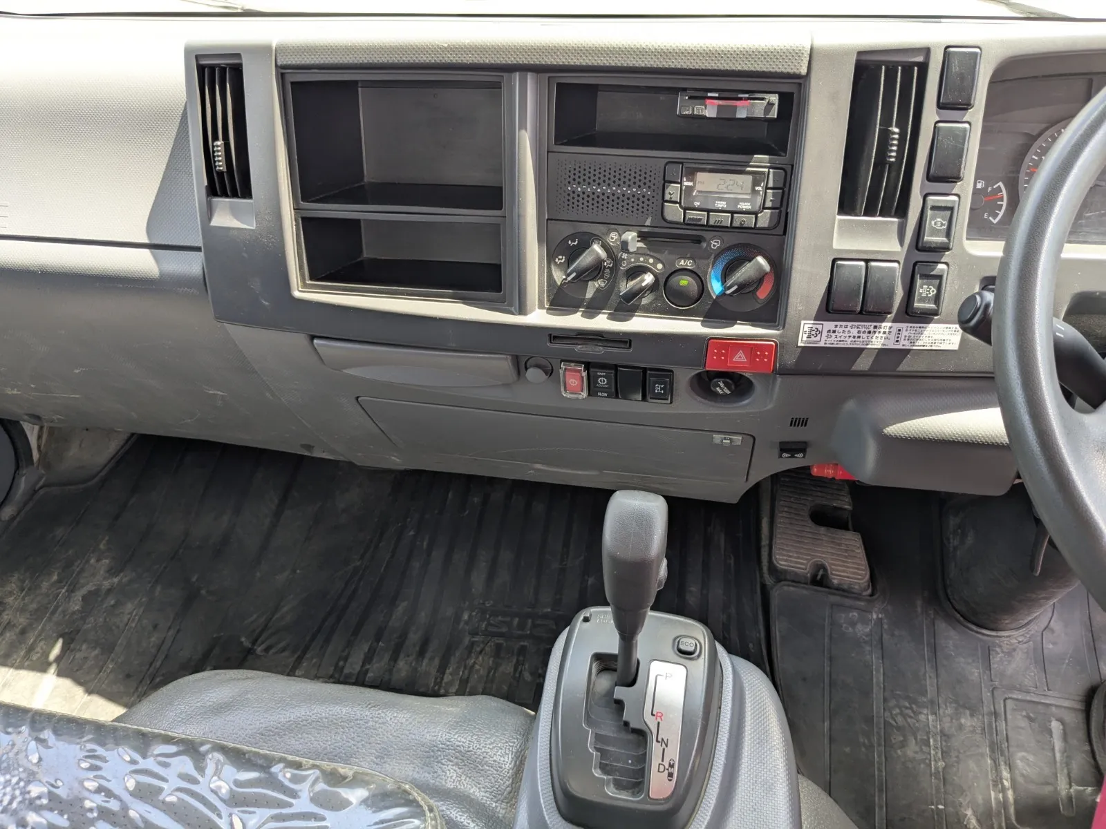 vehicle_image_20260731100801I32R60sFYt.webp