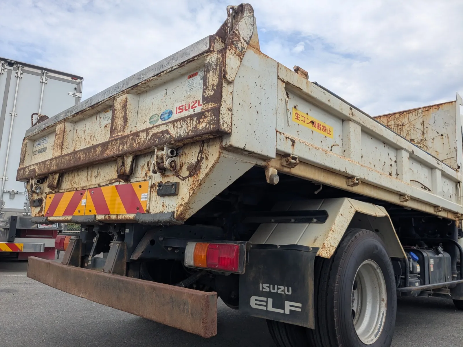 vehicle_image_20260803103533iOie1zbVpJ.webp