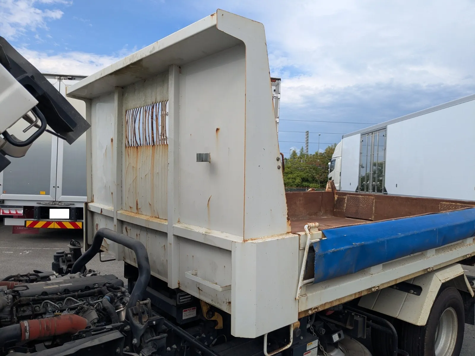 vehicle_image_20260803103544hU6EwI9nTN.webp