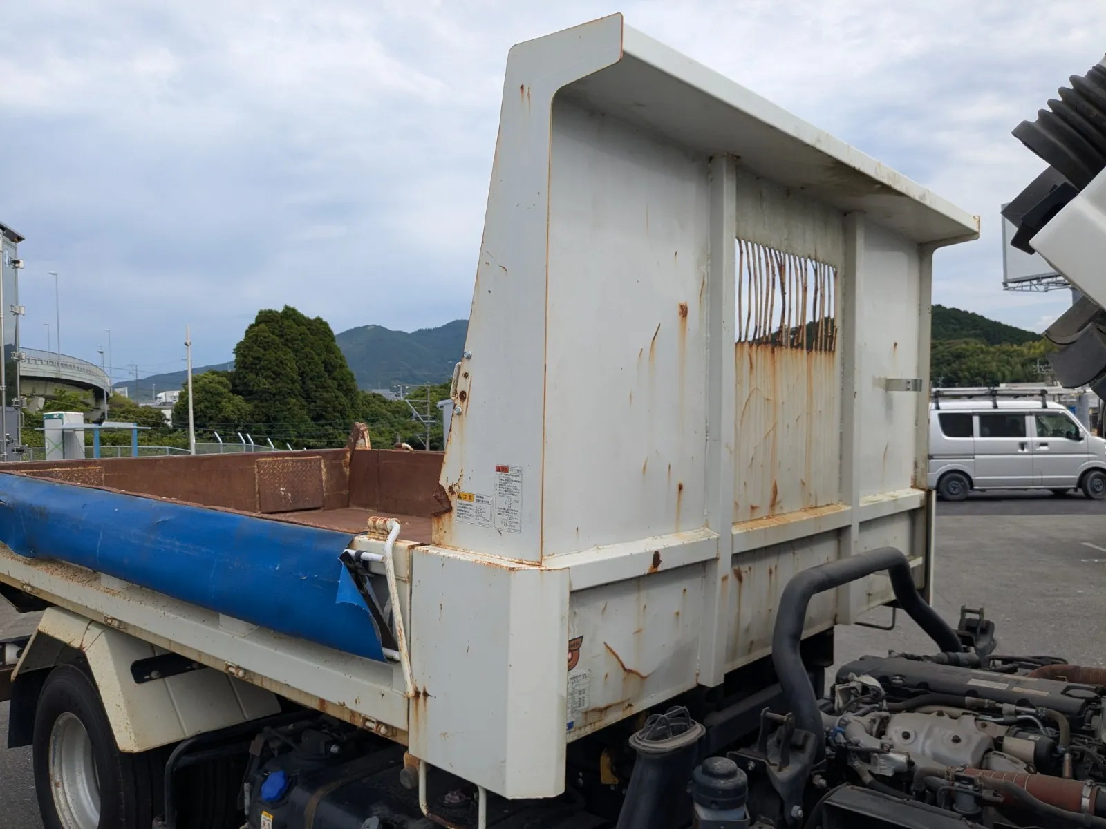 vehicle_image_20260803103546g3KMmVlG3v.webp