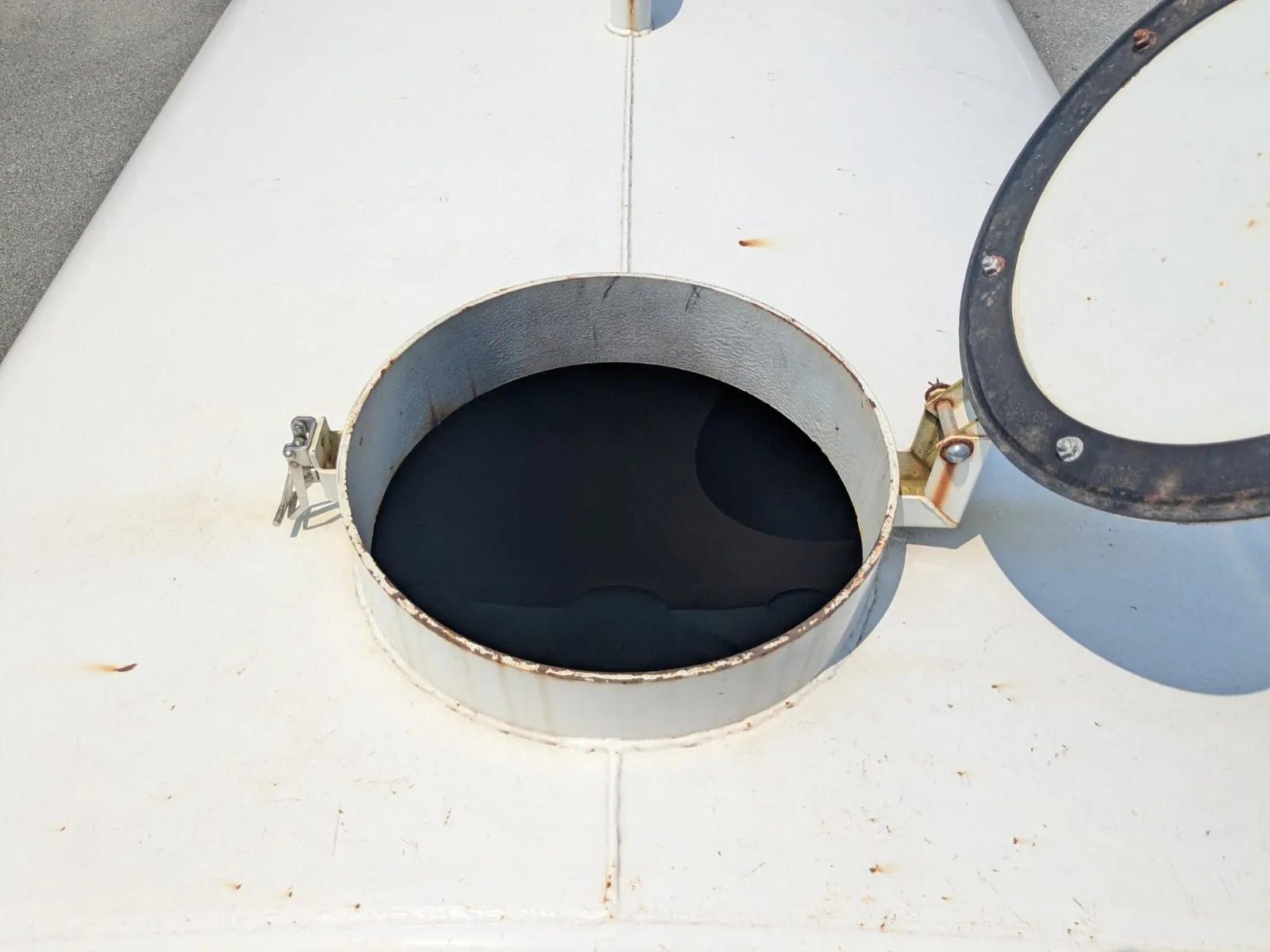 vehicle_image_202607271454173jenoft9dD.webp